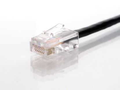 CABLE DE RED RJ-45 PATCH CORD CAT. 7 SSTP DE 15 METROS 10 GBPS 23AWG NEGRO  NETCOM – Compukaed