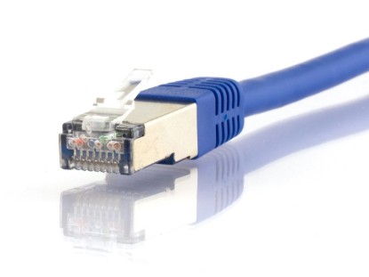 CABLE DE RED RJ-45 PATCH CORD CAT. 7 SSTP DE 15 METROS 10 GBPS 23AWG NEGRO  NETCOM – Compukaed